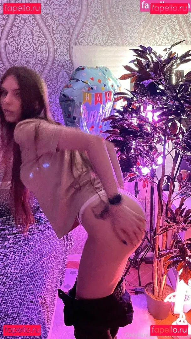 xmednisx Onlyfans Photo Gallery 