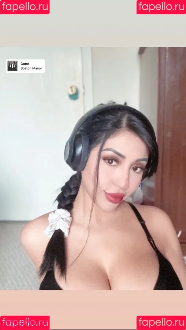 Alexandra Nicole Onlyfans Photo Gallery 