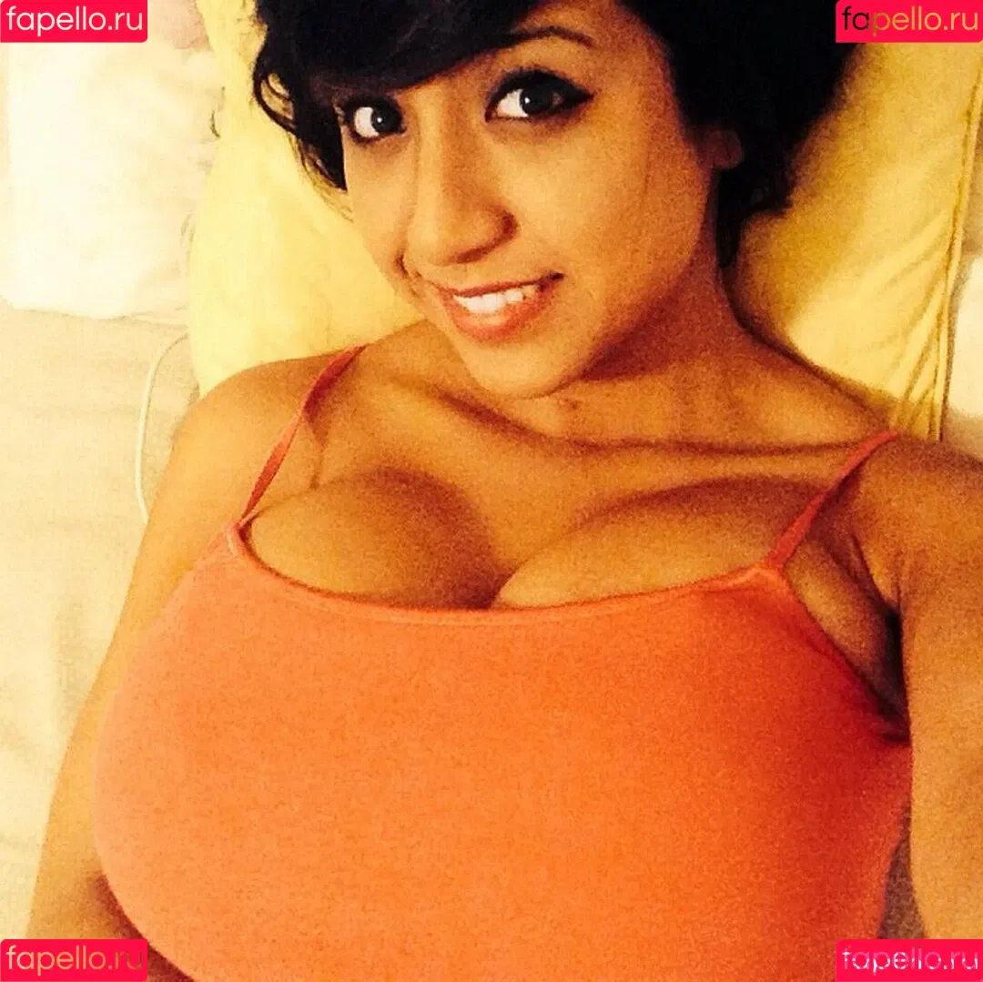 Alexandra Nicole Onlyfans Photo Gallery 