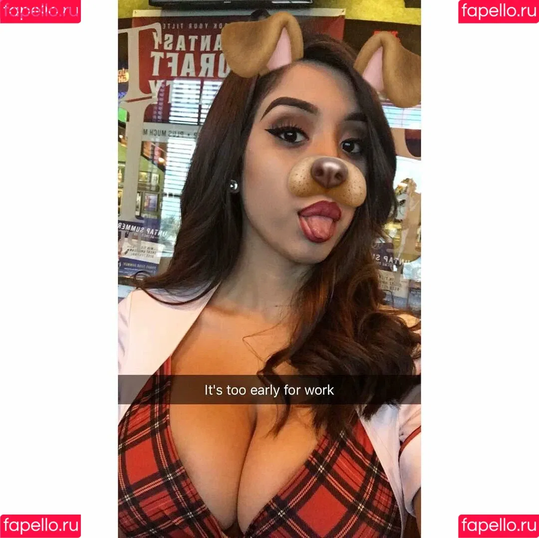 Alexandra Nicole Onlyfans Photo Gallery 