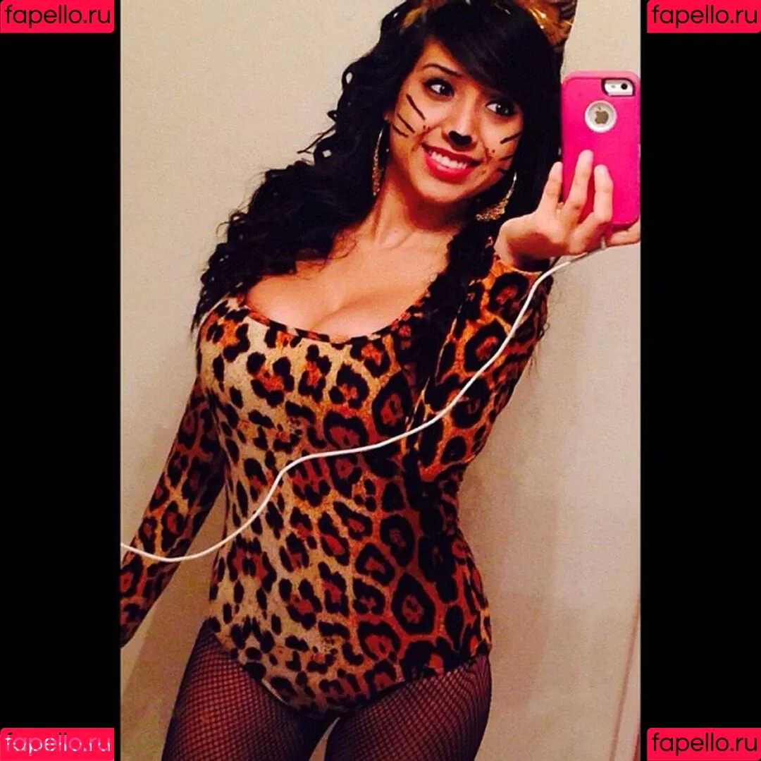 Alexandra Nicole Onlyfans Photo Gallery 