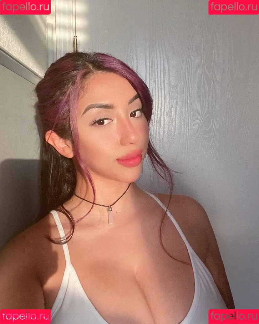 Alexandra Nicole Onlyfans Photo Gallery 