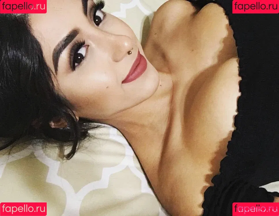 Alexandra Nicole Onlyfans Photo Gallery 