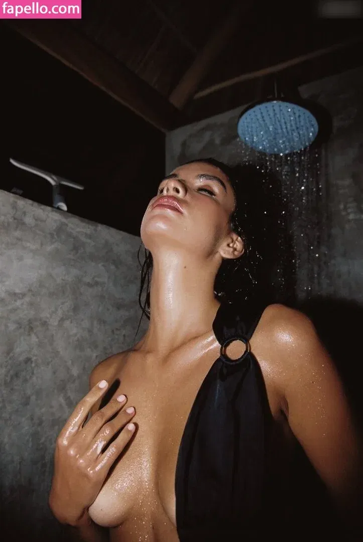 Alexandra Nicole Onlyfans Photo Gallery 