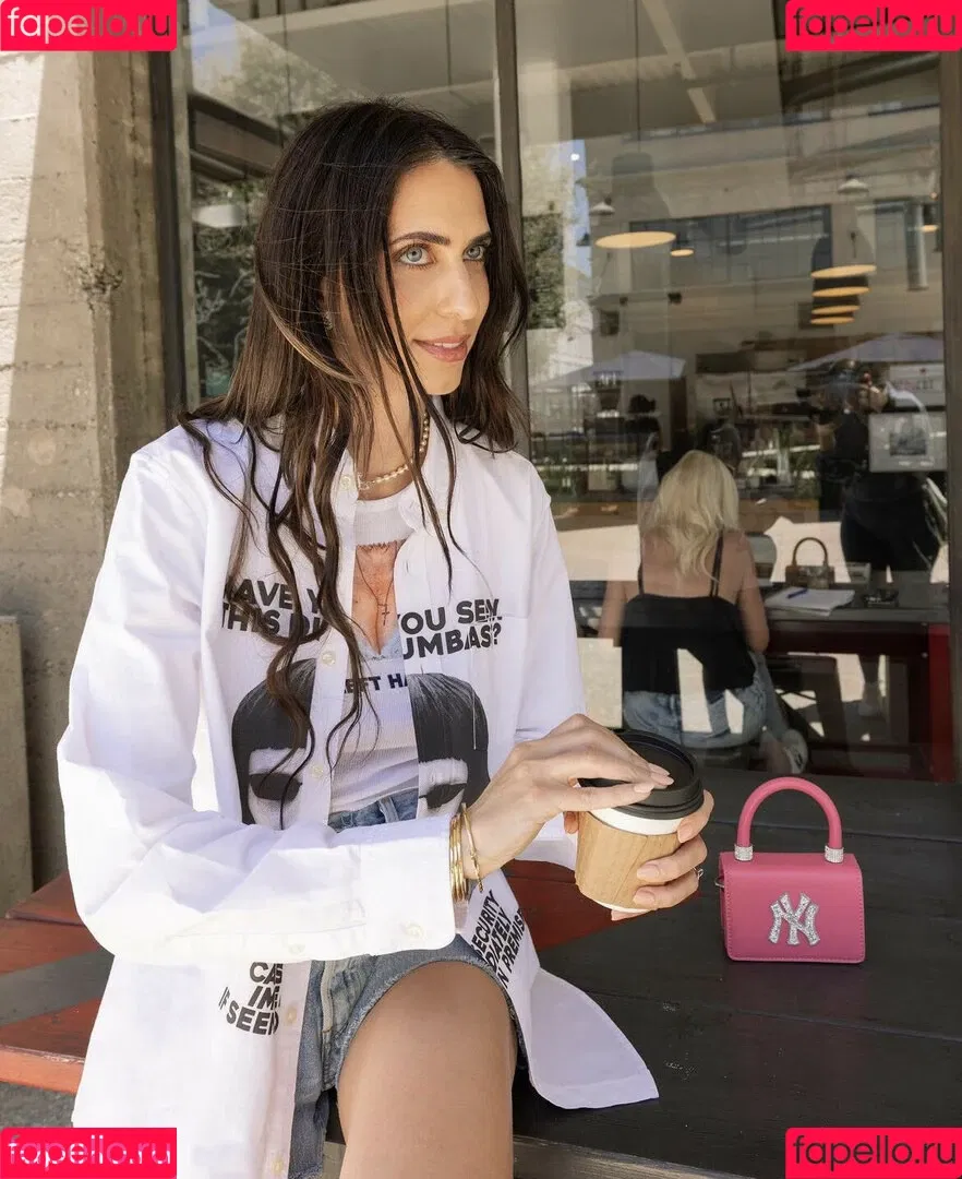 Hila Klein Onlyfans Photo Gallery 