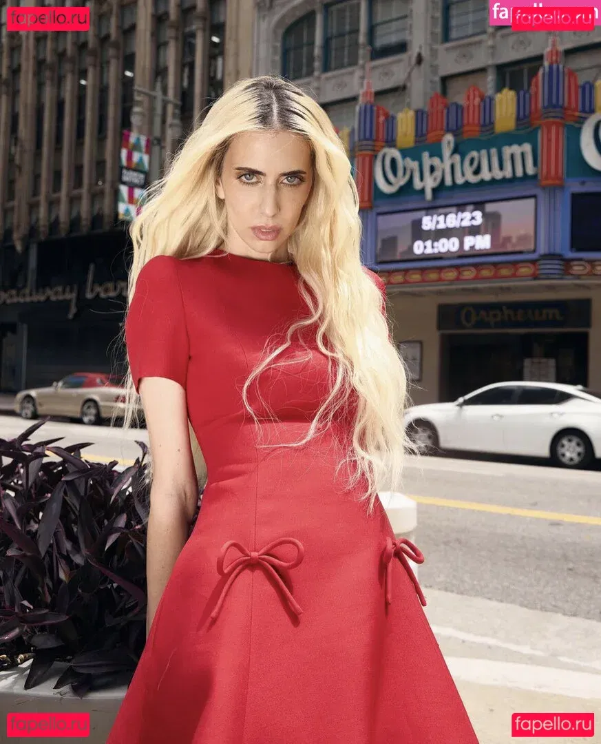 Hila Klein Onlyfans Photo Gallery 