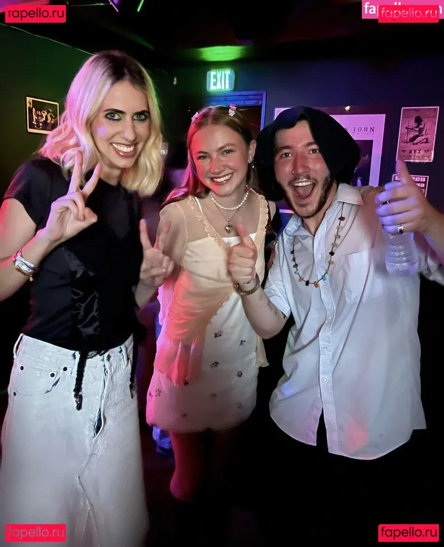 Hila Klein Onlyfans Photo Gallery 