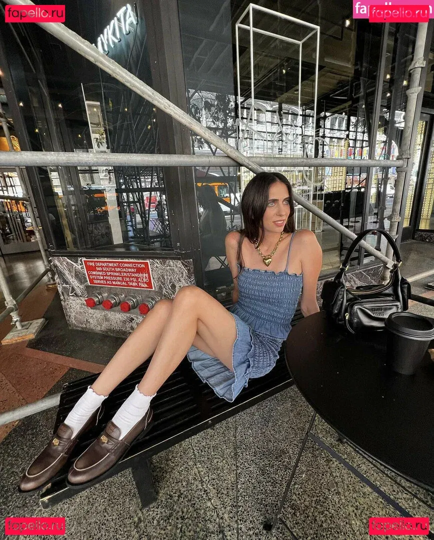 Hila Klein Onlyfans Photo Gallery 