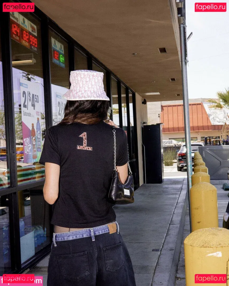 Hila Klein Onlyfans Photo Gallery 