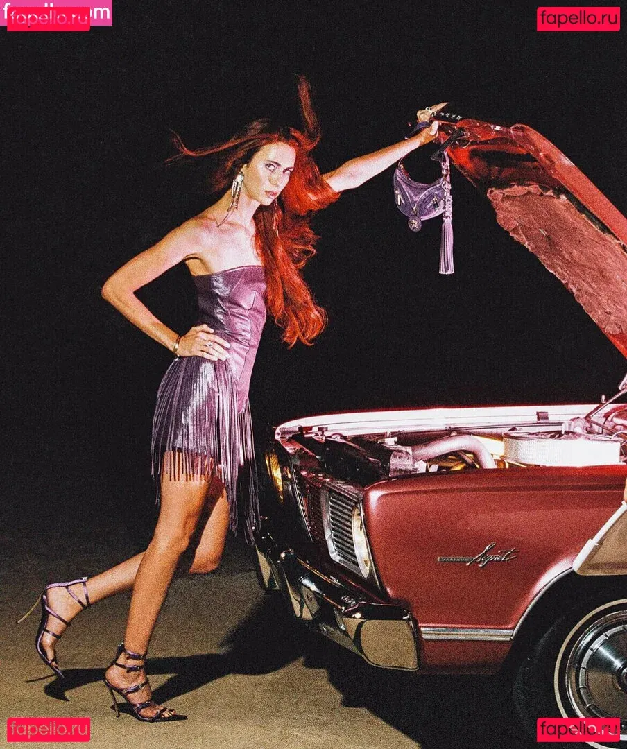 Hila Klein Onlyfans Photo Gallery 