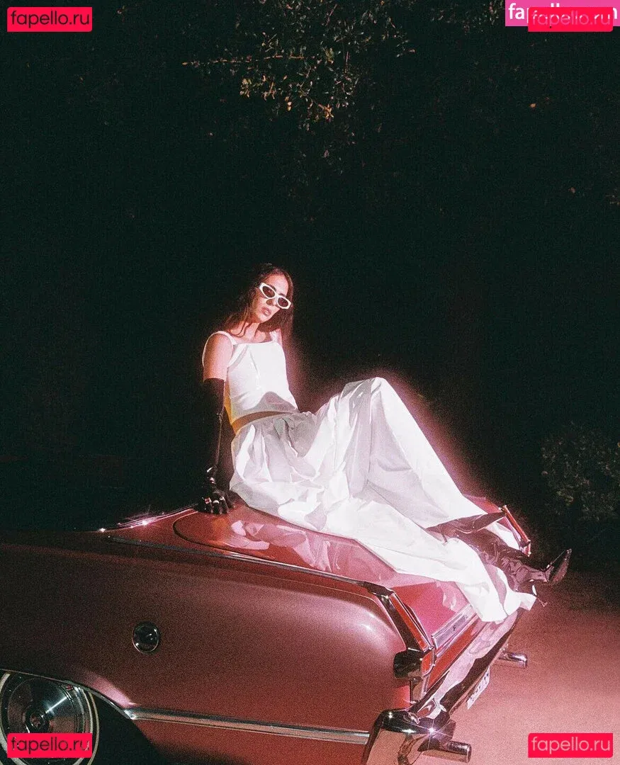 Hila Klein Onlyfans Photo Gallery 