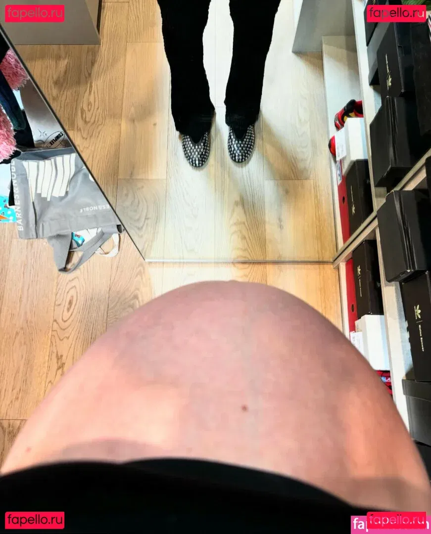 Hila Klein Onlyfans Photo Gallery 