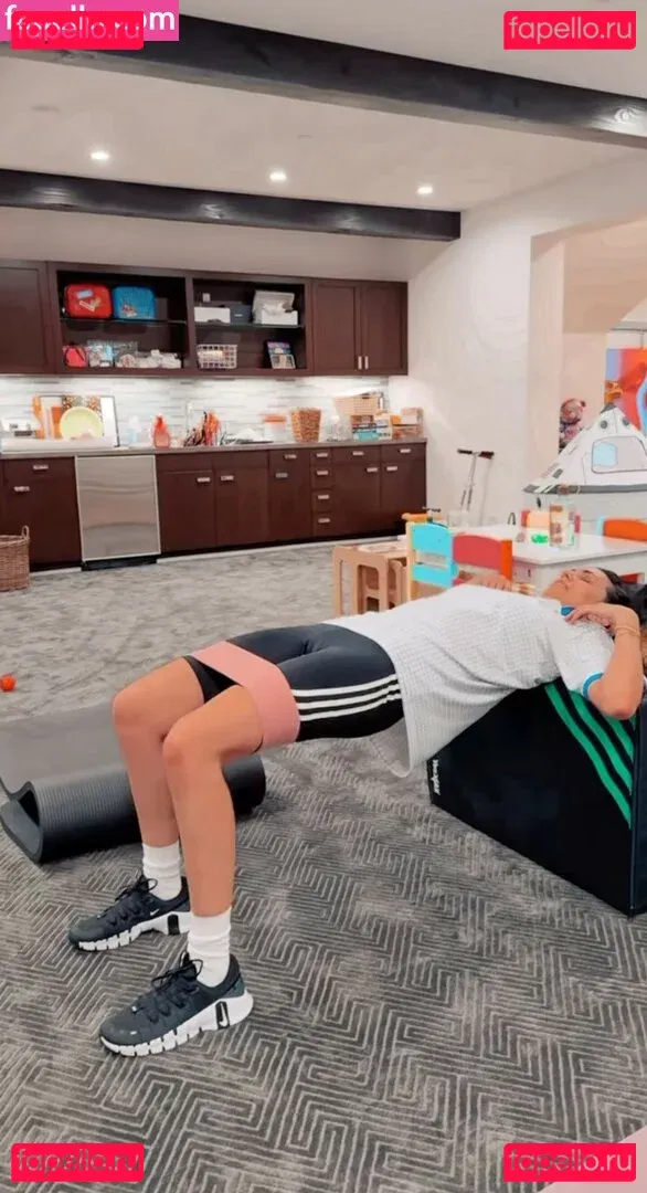 Hila Klein Onlyfans Photo Gallery 