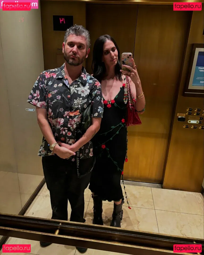 Hila Klein Onlyfans Photo Gallery 