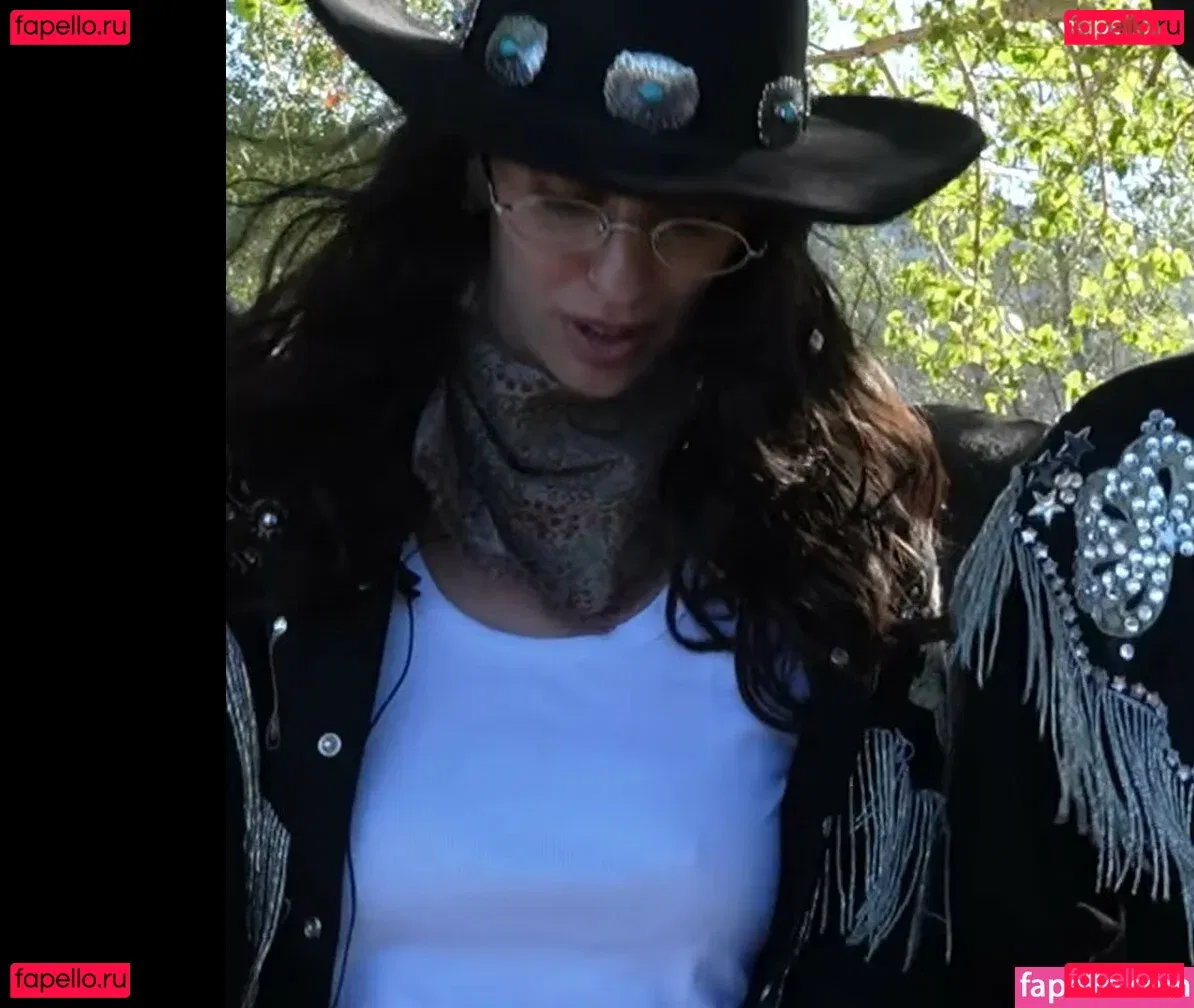 Hila Klein Onlyfans Photo Gallery 