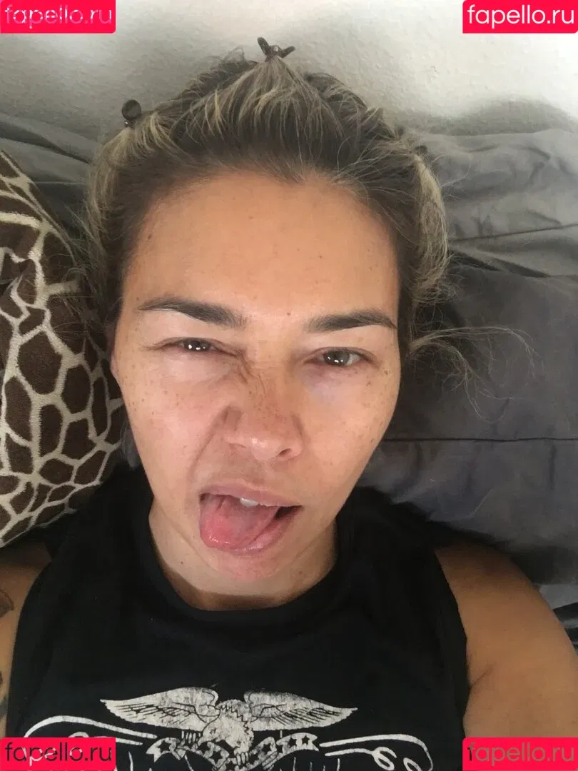 thedanavespoli Onlyfans Photo Gallery 