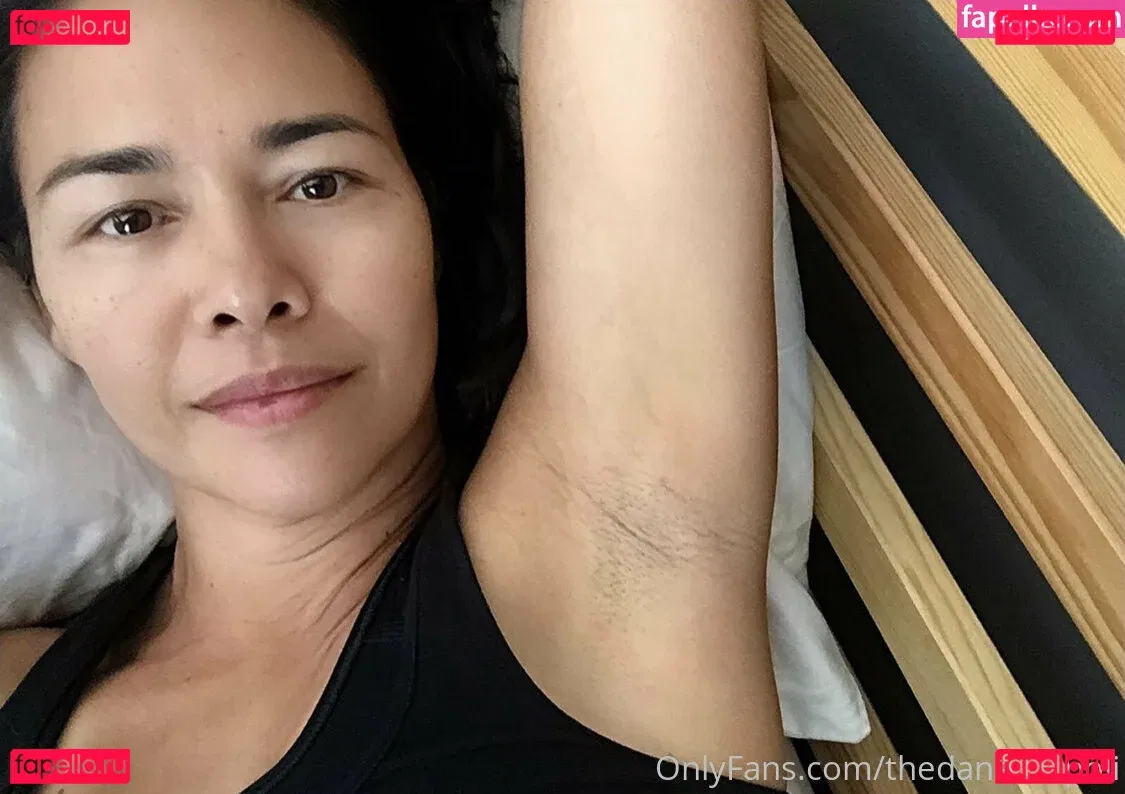 thedanavespoli Onlyfans Photo Gallery 