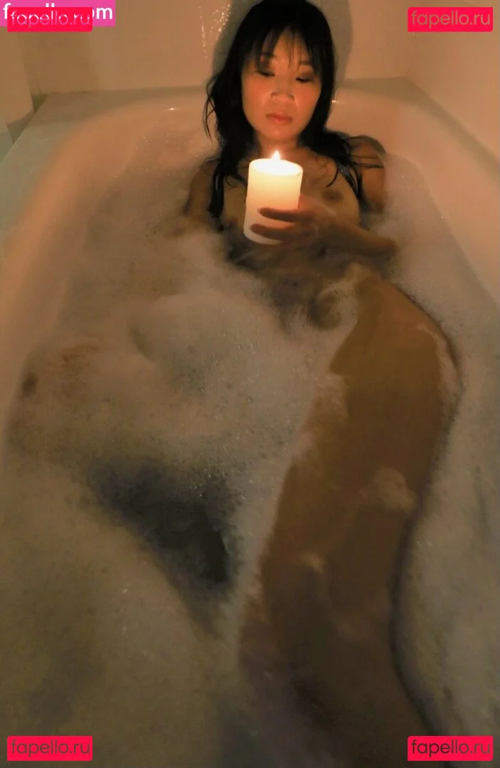 Jeannie Elise Mai Onlyfans Photo Gallery 