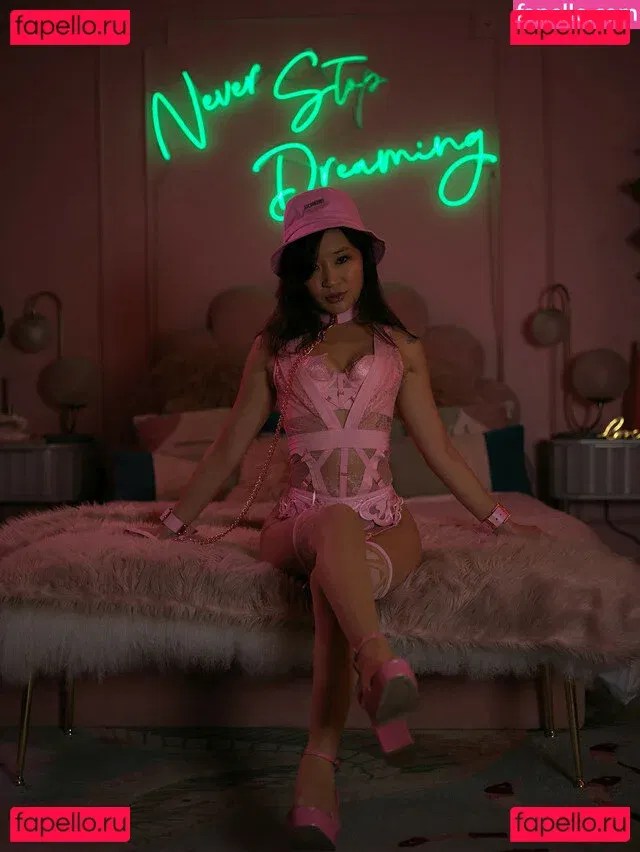 Jeannie Elise Mai Onlyfans Photo Gallery 