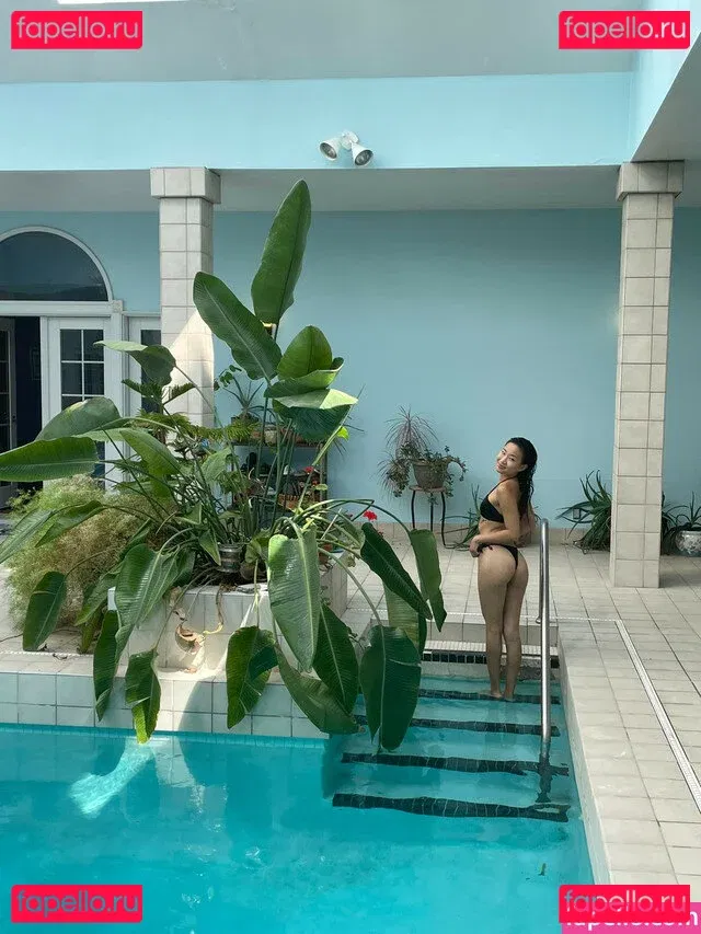 Jeannie Elise Mai Onlyfans Photo Gallery 