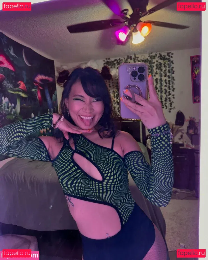 Jeannie Elise Mai Onlyfans Photo Gallery 