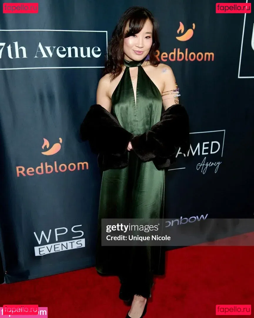 Jeannie Elise Mai Onlyfans Photo Gallery 