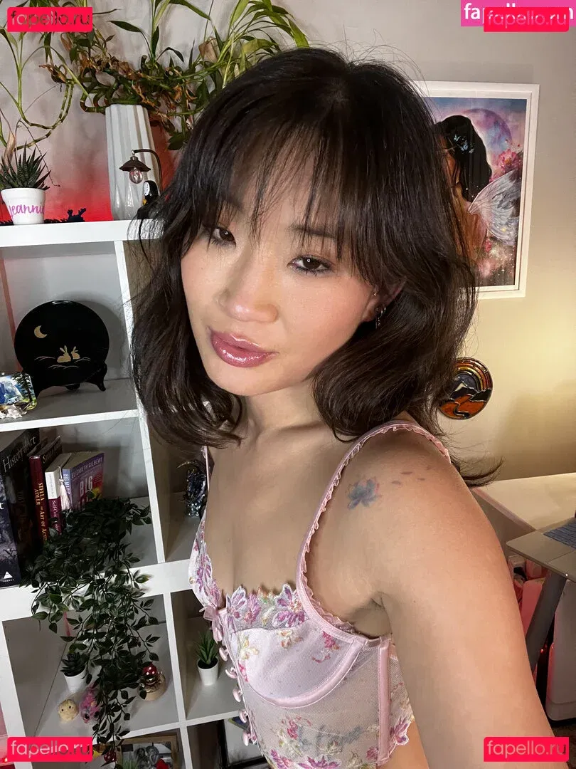 Jeannie Elise Mai Onlyfans Photo Gallery 