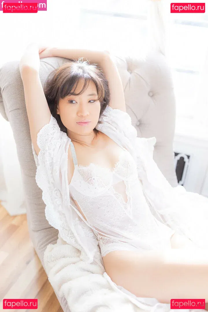 Jeannie Elise Mai Onlyfans Photo Gallery 