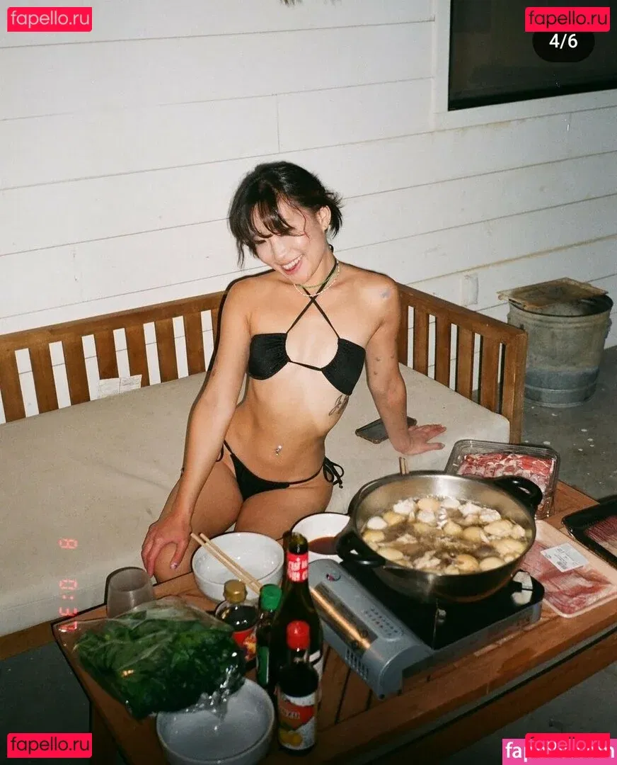 Jeannie Elise Mai Onlyfans Photo Gallery 