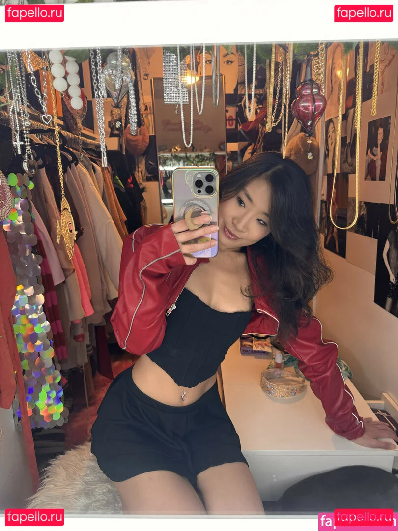 Jeannie Elise Mai Onlyfans Photo Gallery 