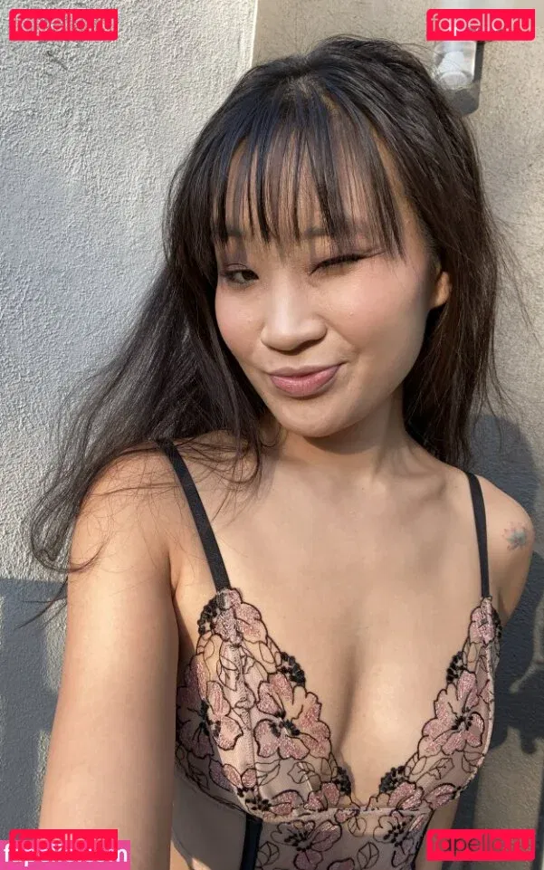Jeannie Elise Mai Onlyfans Photo Gallery 