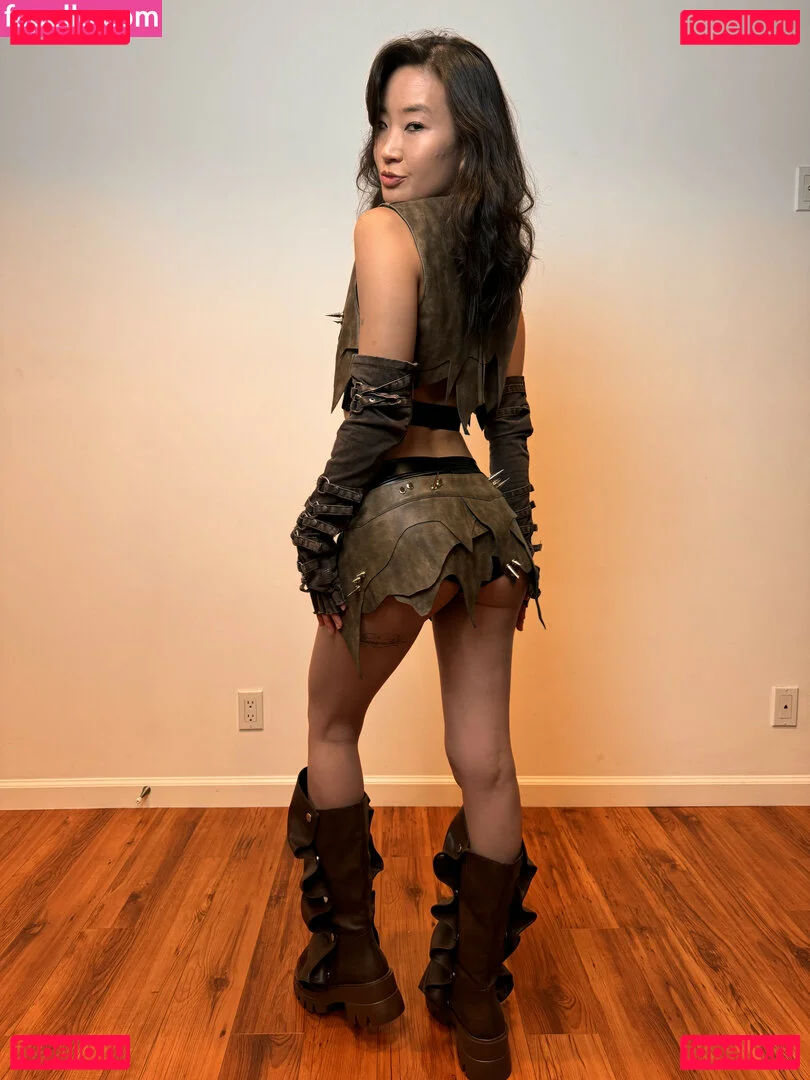 Jeannie Elise Mai Onlyfans Photo Gallery 