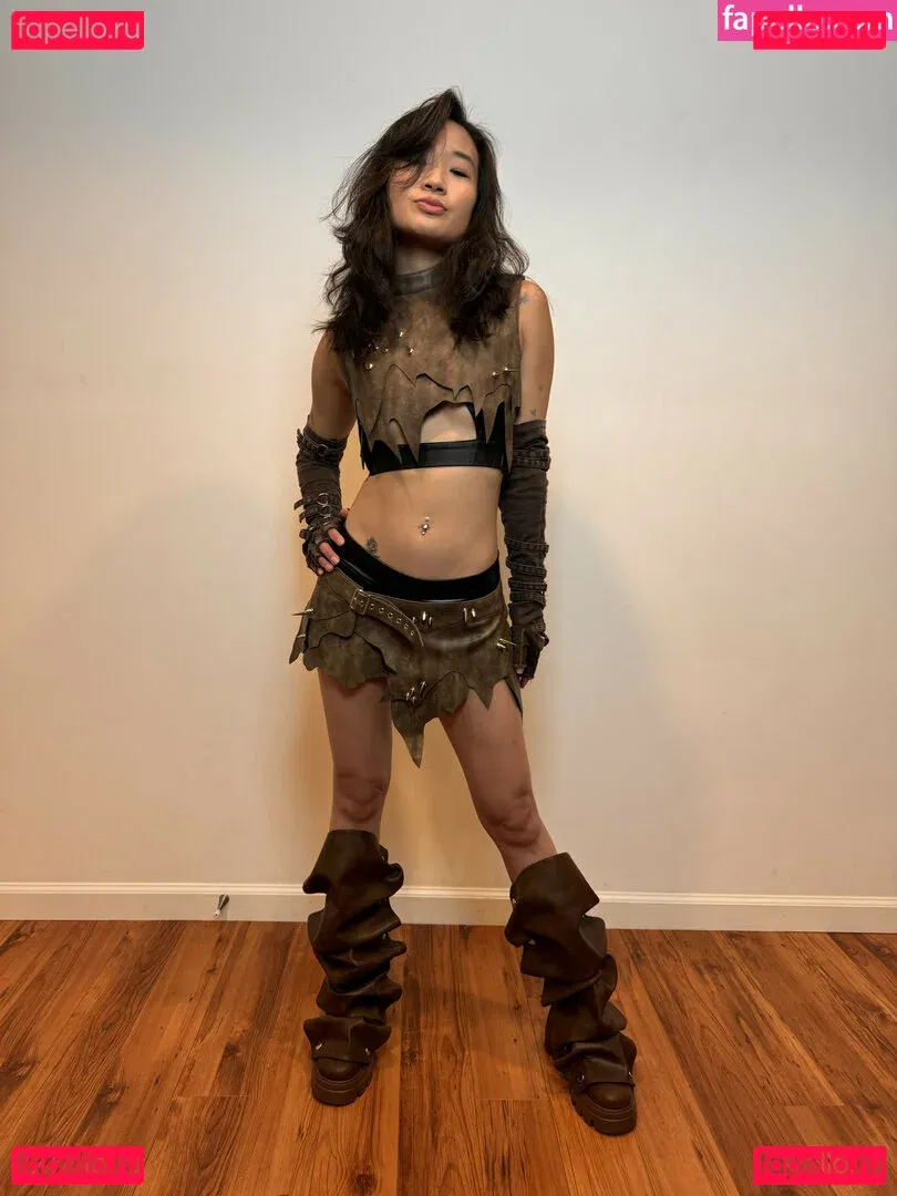 Jeannie Elise Mai Onlyfans Photo Gallery 