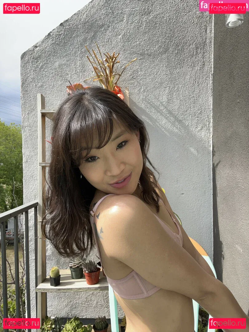 Jeannie Elise Mai Onlyfans Photo Gallery 