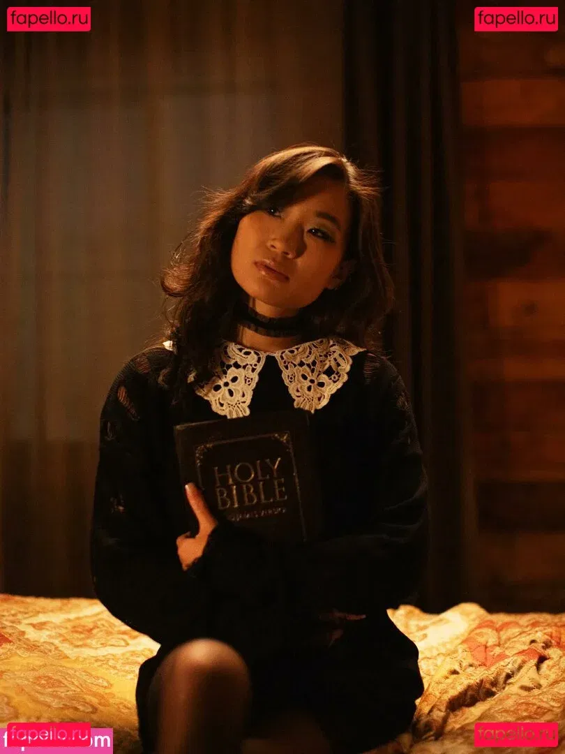 Jeannie Elise Mai Onlyfans Photo Gallery 