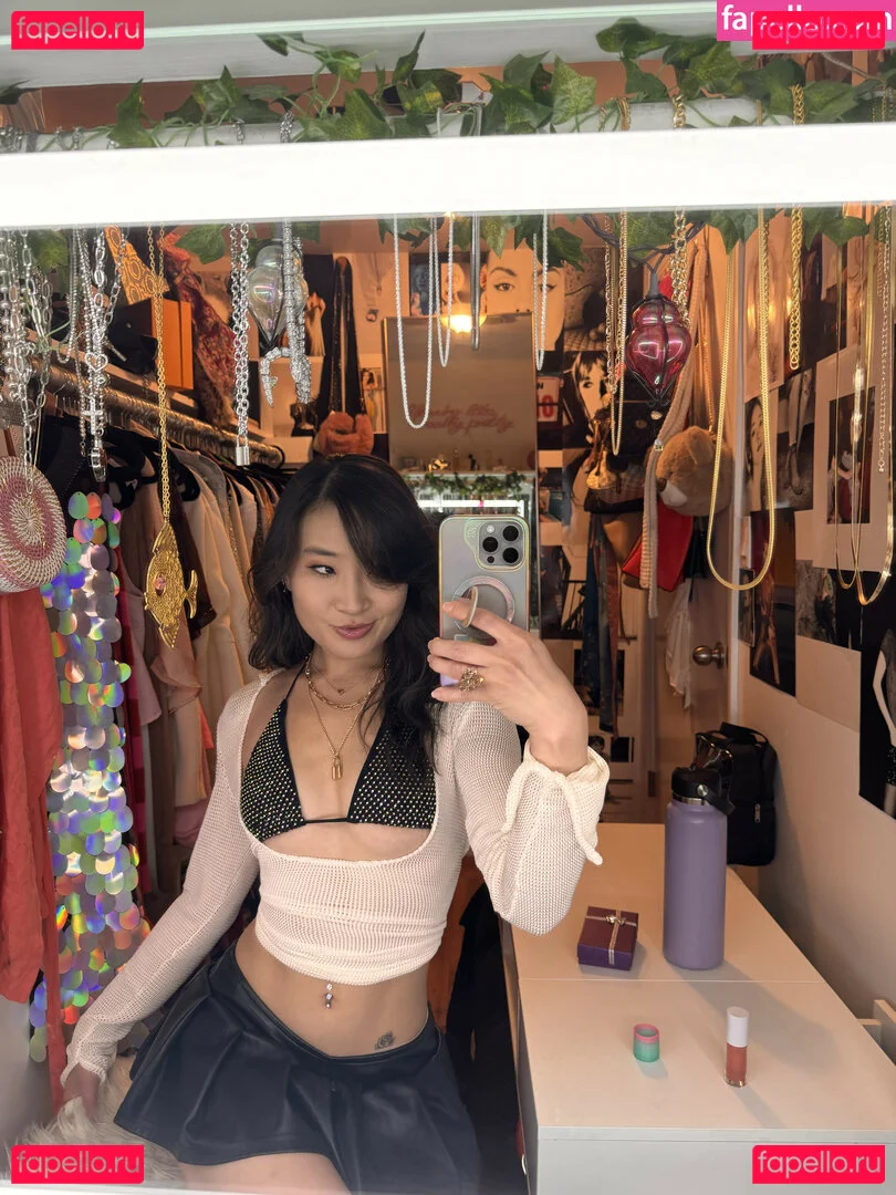 Jeannie Elise Mai Onlyfans Photo Gallery 
