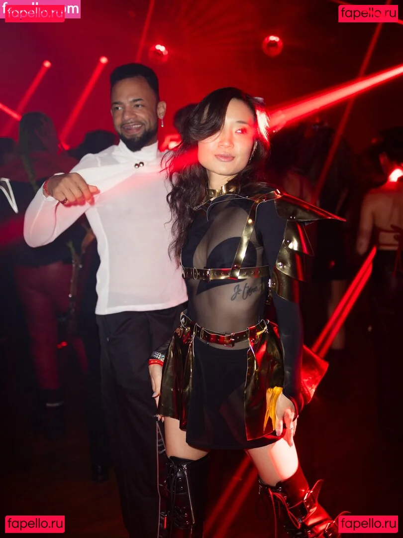 Jeannie Elise Mai Onlyfans Photo Gallery 