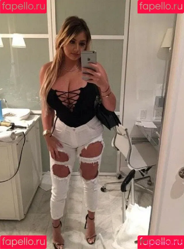 Aubrey Lynn Berg Onlyfans Photo Gallery 