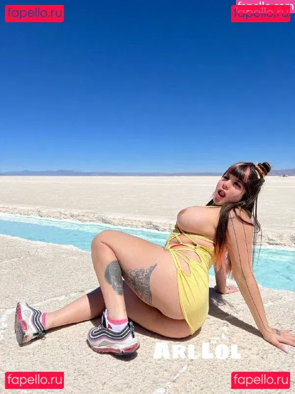 arilol Onlyfans Photo Gallery 