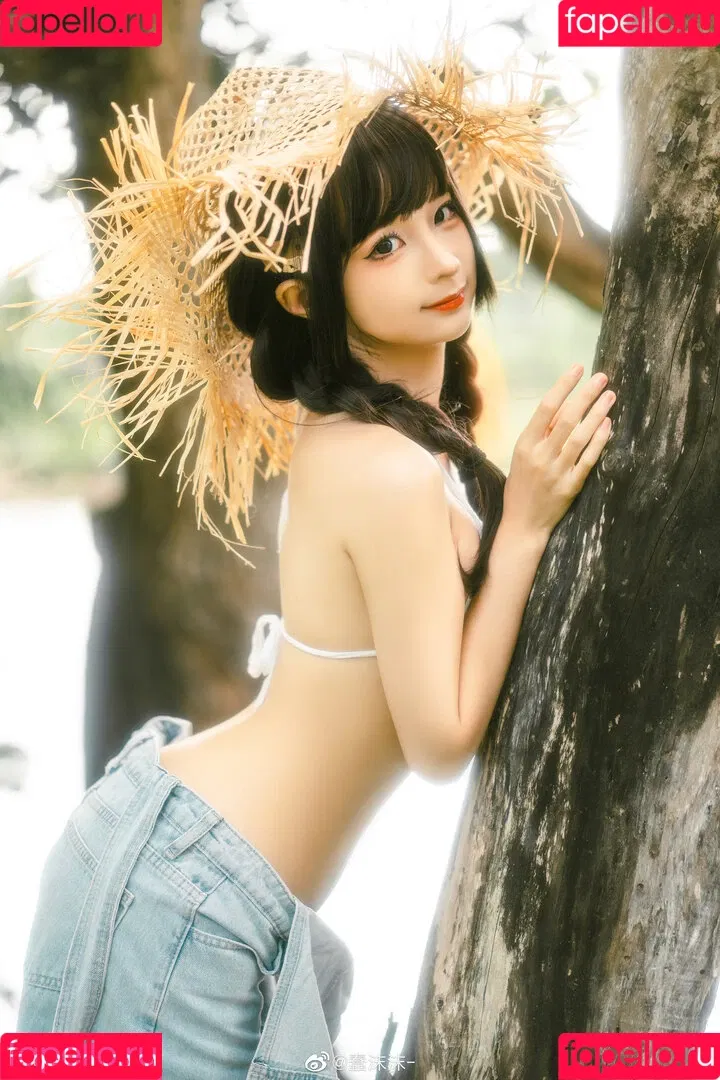 Chunmomo Onlyfans Photo Gallery 