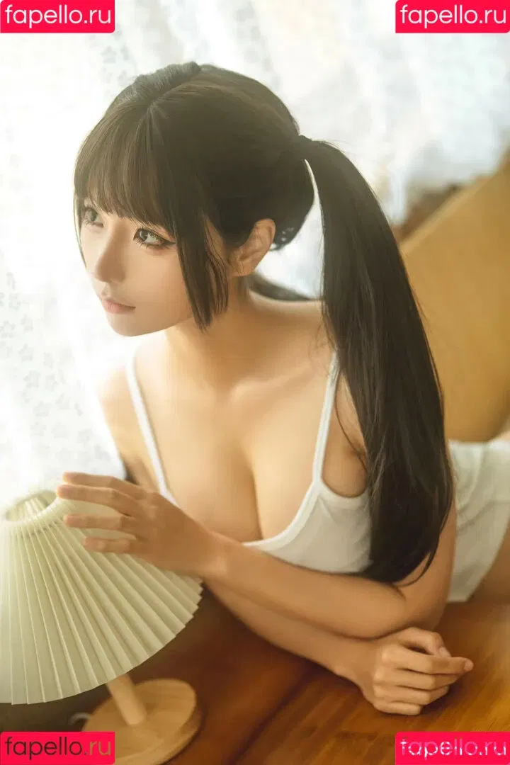 Chunmomo Onlyfans Photo Gallery 