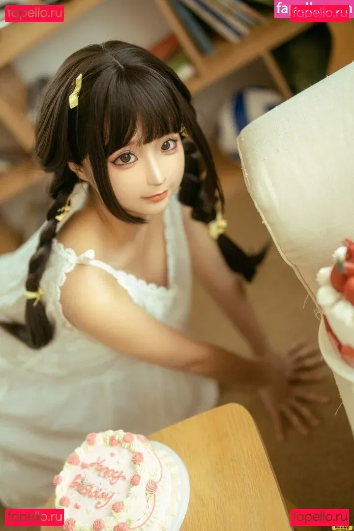 Chunmomo Onlyfans Photo Gallery 