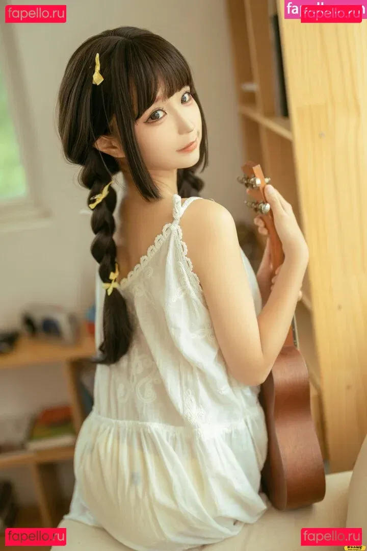 Chunmomo Onlyfans Photo Gallery 