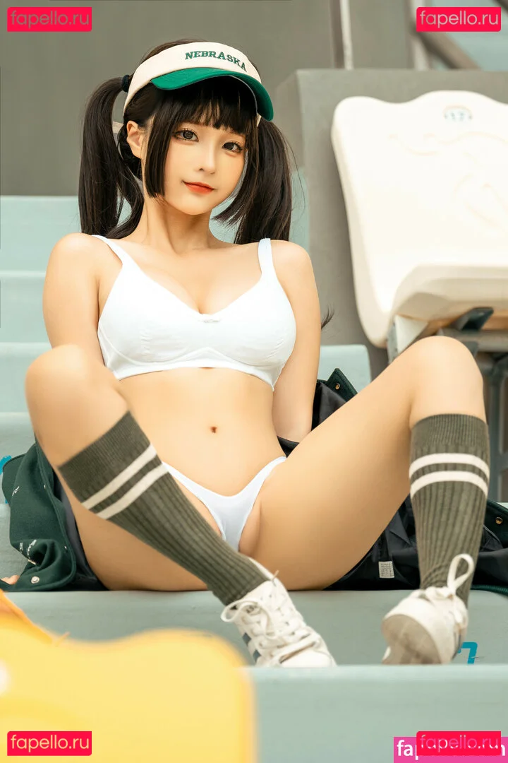 Chunmomo Onlyfans Photo Gallery 