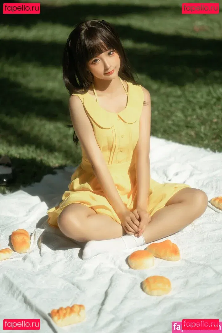 Chunmomo Onlyfans Photo Gallery 