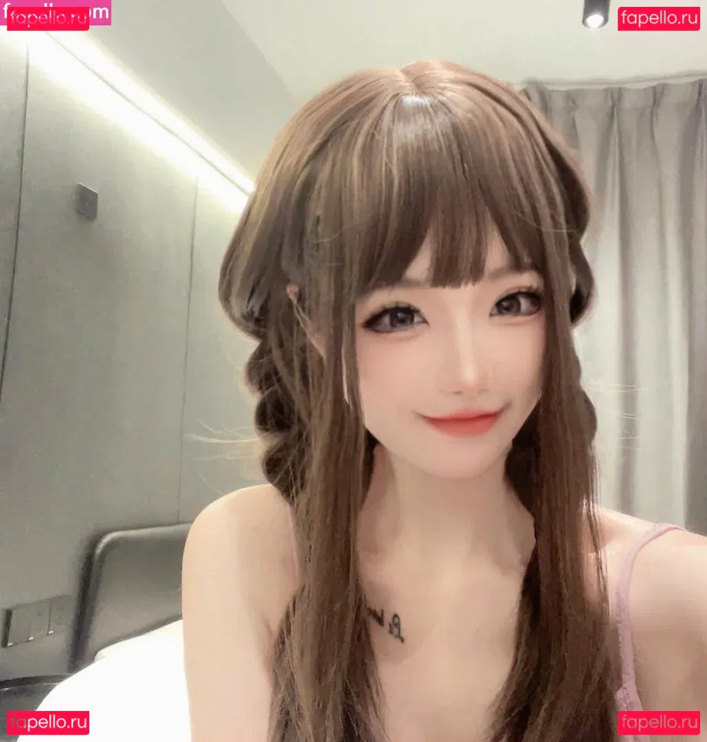 Chunmomo Onlyfans Photo Gallery 