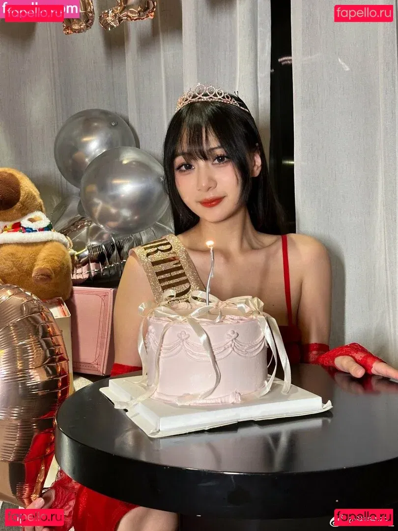 Chunmomo Onlyfans Photo Gallery 