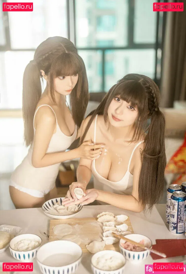 Chunmomo Onlyfans Photo Gallery 