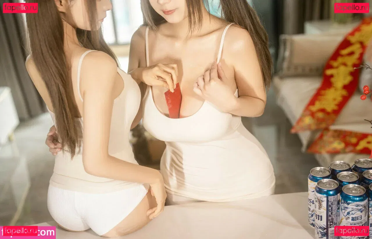 Chunmomo Onlyfans Photo Gallery 