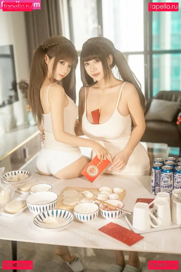 Chunmomo Onlyfans Photo Gallery 